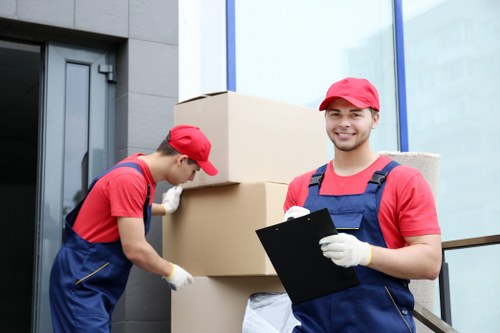 Checklist and moving supplies for a flat removal in Stockwell