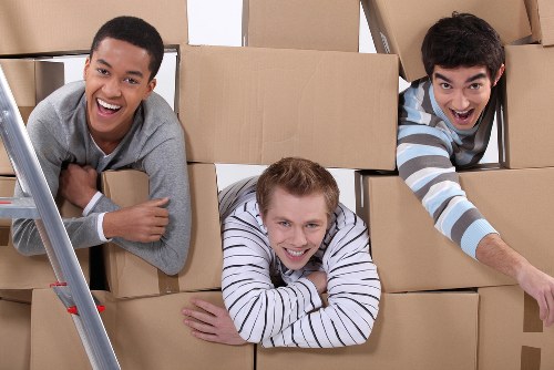Moving truck support for Stockwell homes and offices