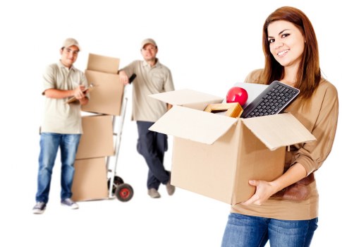 Packing and loading items for removals in Stockwell